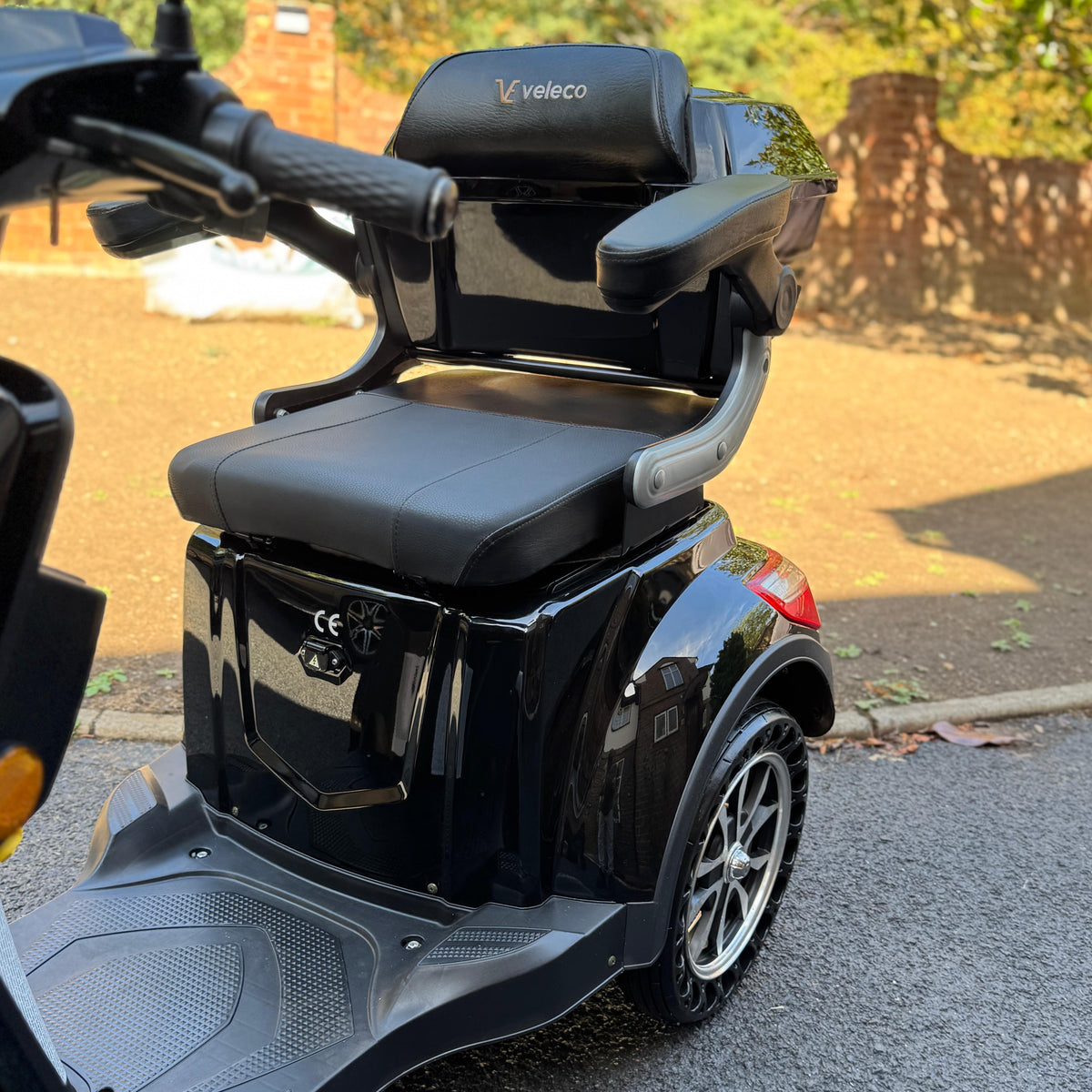 Veleco Faster Mobility Scooter, 15 MPH, Lithium Battery