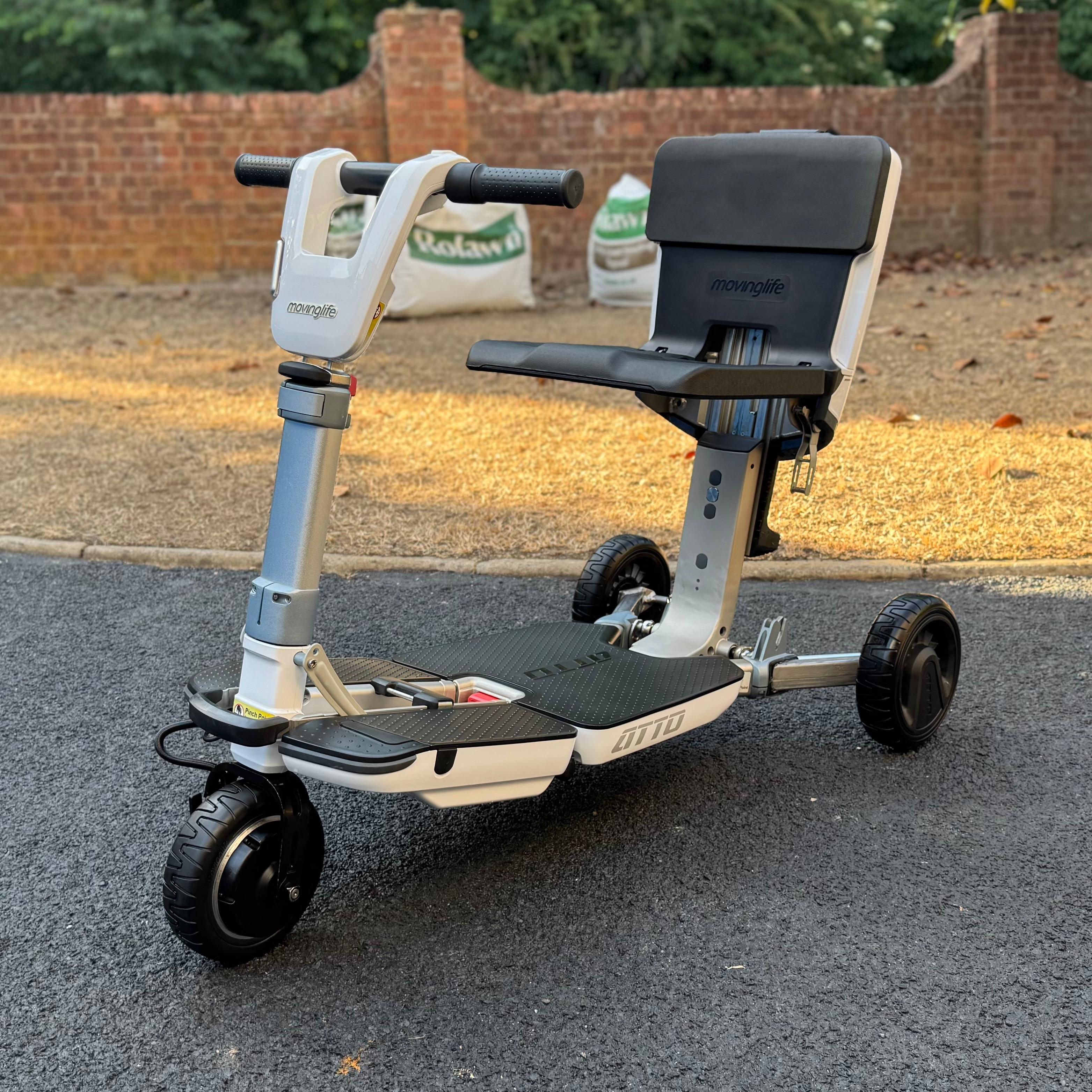 Movinglife ATTO Lightweight Folding Mobility Scooter
