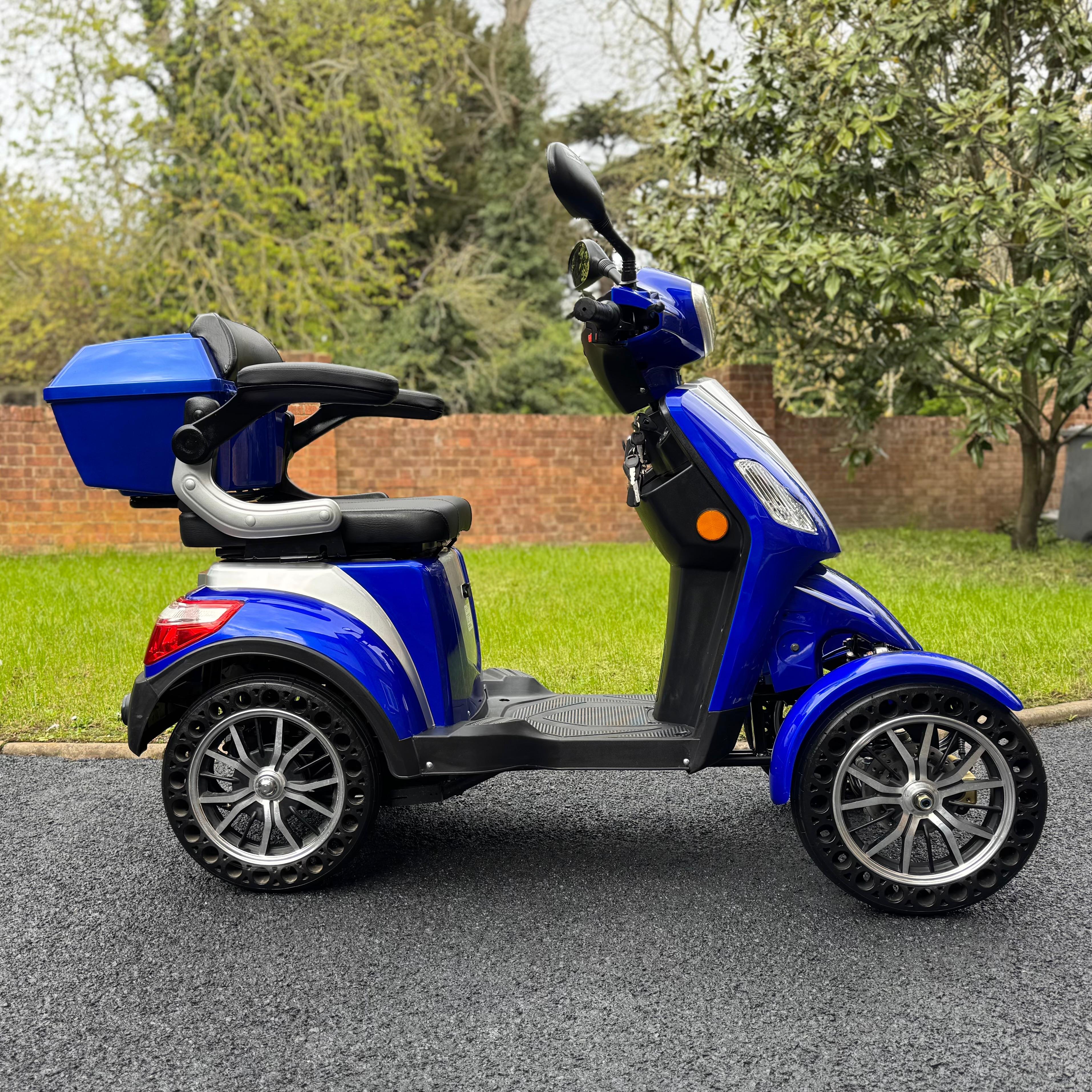 Green Power JH500 Mobility Scooter, 15 MPH, Lithium Battery, Solid Tyres