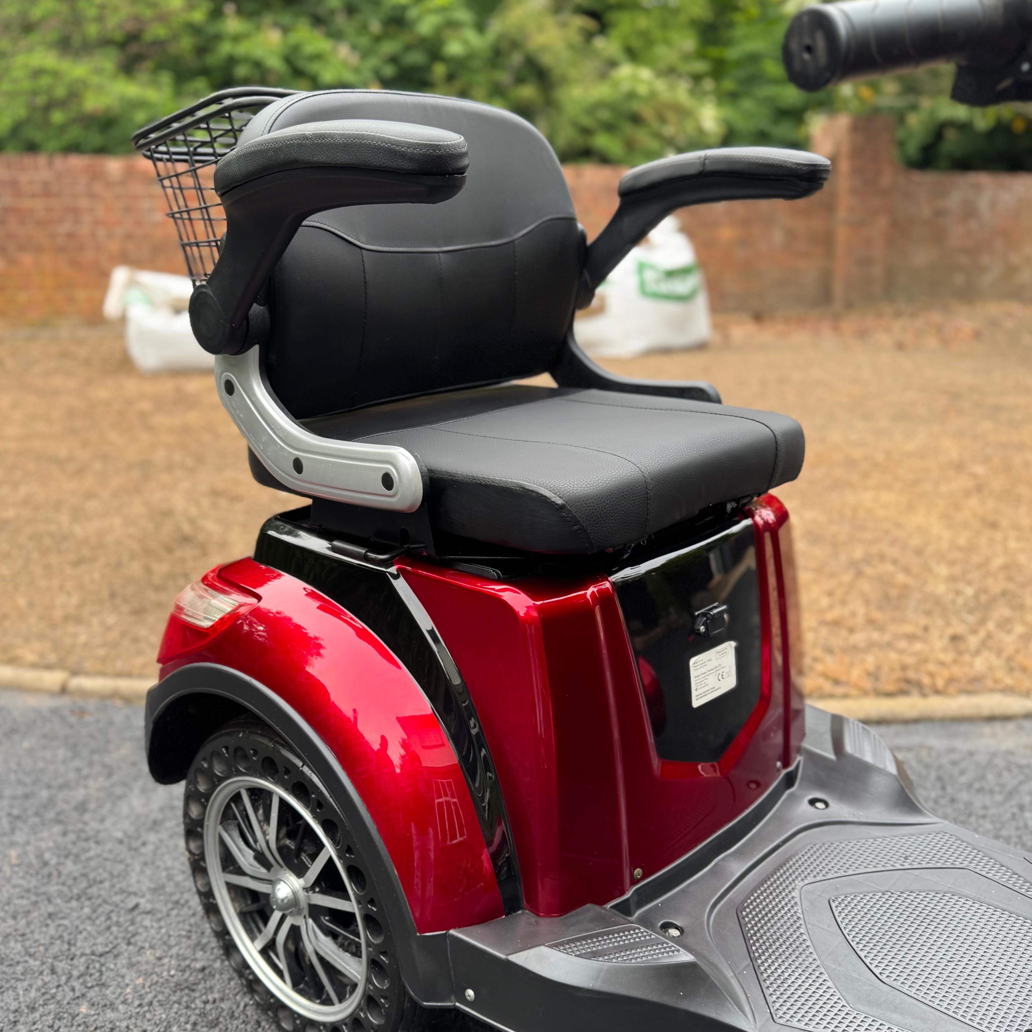 Green Power ZT4 Mobility Scooter, 15 MPH, Solid Tyres