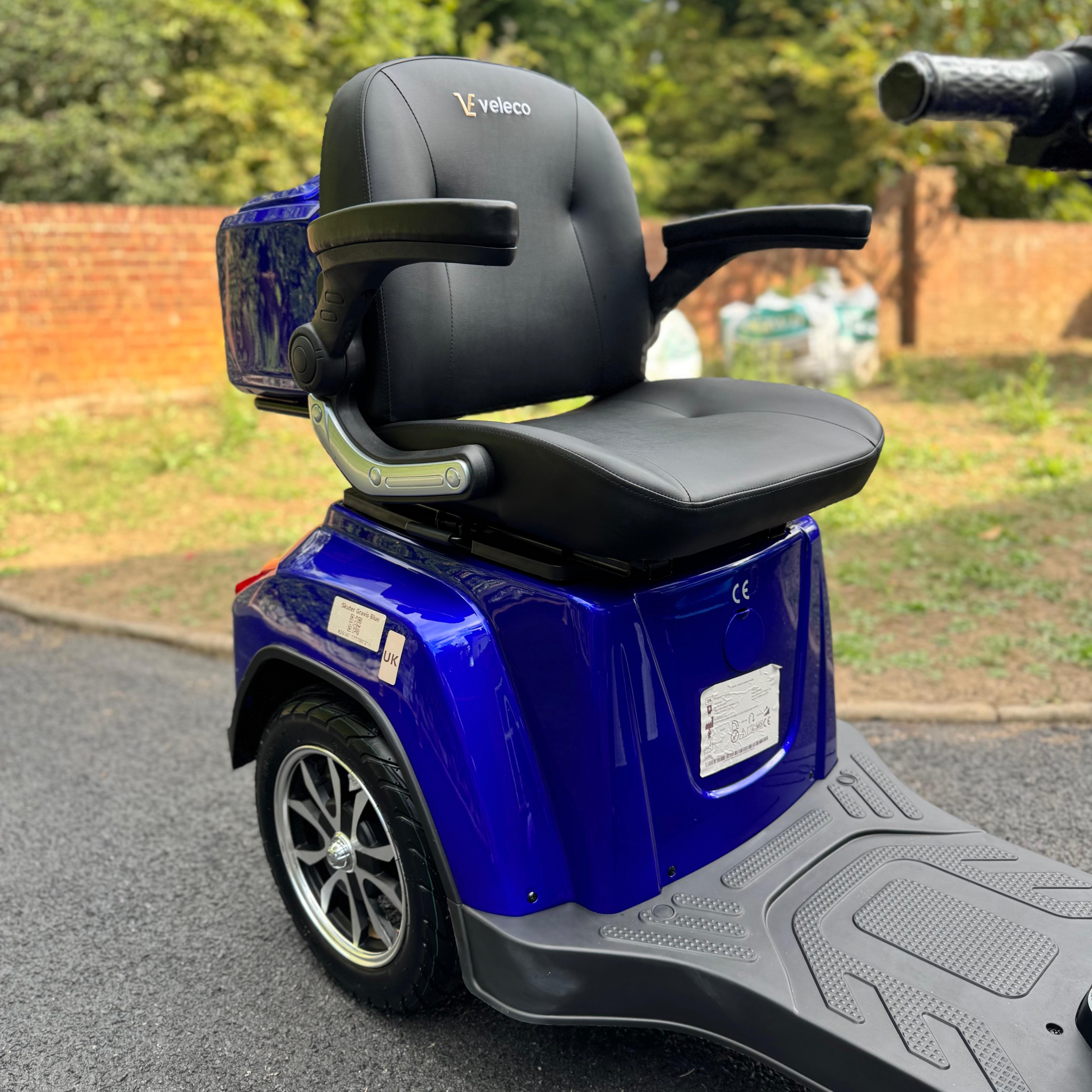 Veleco Gravis Mobility Scooter, 15 MPH, Lithium Battery, 0 Miles